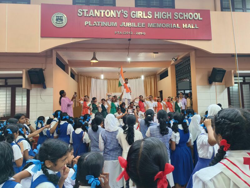 പ്രമാണം:16002 independanceday8.jpg