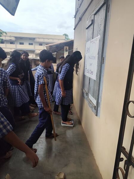 പ്രമാണം:19054 bmicamp2.jpg