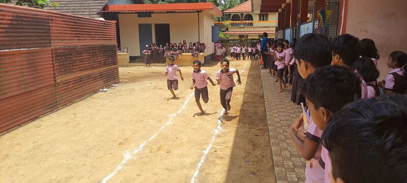 പ്രമാണം:19546 Hitech sports.jpeg