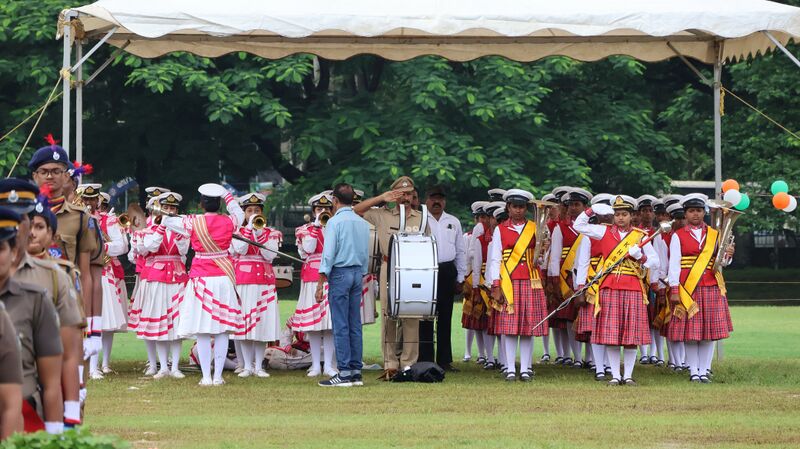 പ്രമാണം:21060 khs independence day 24.jpg