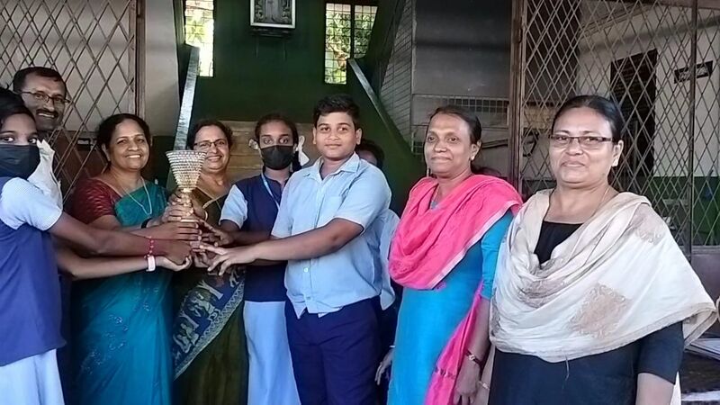 പ്രമാണം:22071 TSR Freedom75 artsfest.jpg