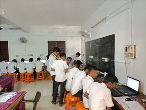 35027 HS Computer Lab.jpg