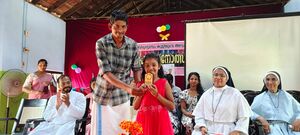 35330 ALP PRAVESANOLSAVAM7.jpg