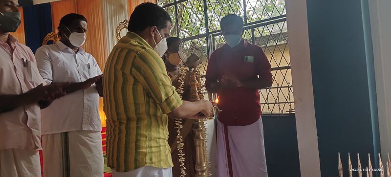 പ്രമാണം:44029 082.jpg