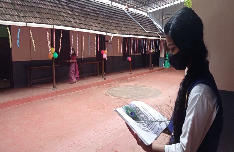 പ്രമാണം:BS21 TSR 24015 1.jpg