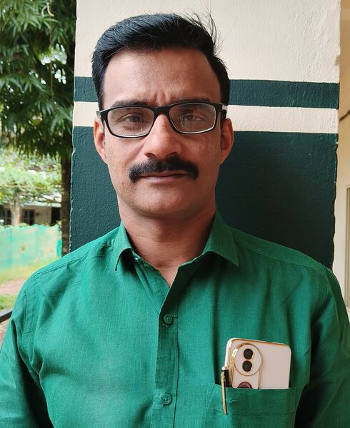 പ്രമാണം:15048 shiju.jpg