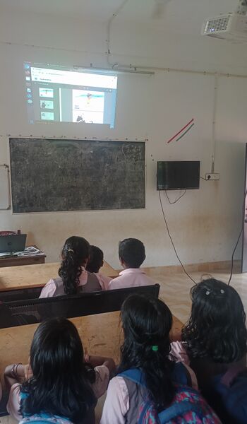 പ്രമാണം:17503 HITECH CLASS 2.jpg