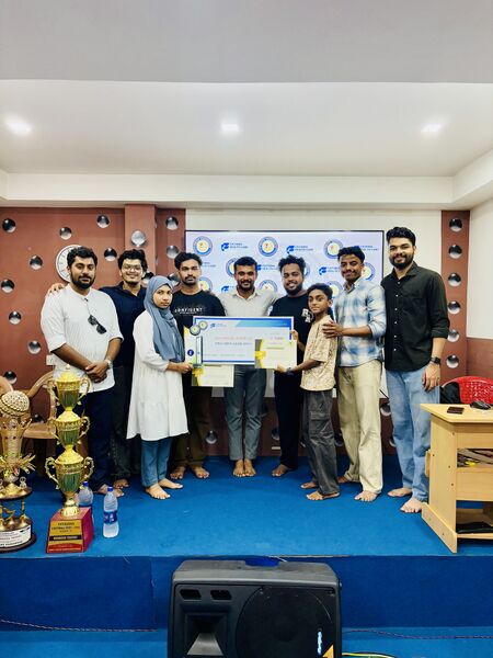 പ്രമാണം:18364 priya Republicday Competition winners.jpg