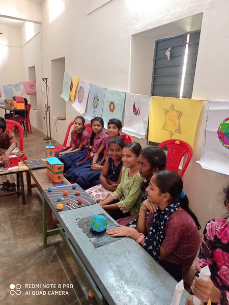 പ്രമാണം:21068 up mela04.jpeg