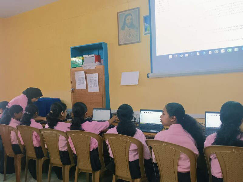പ്രമാണം:29040-LK Phase Camp-1.jpg