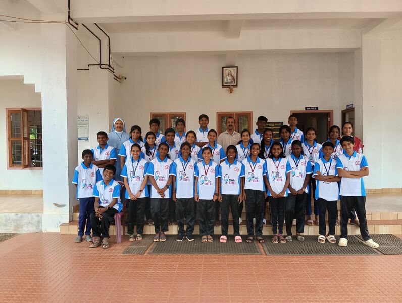 പ്രമാണം:33026 LK 2024-27 batch.jpg