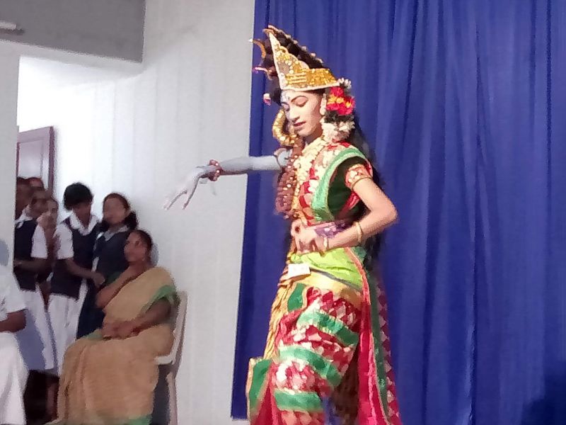 പ്രമാണം:33070sneha sunilkumar.jpg