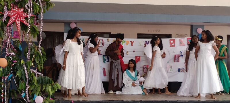 പ്രമാണം:34046 X6.jpg