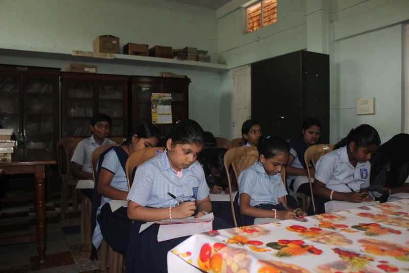 പ്രമാണം:37001 LIB Bsr 4.resized.JPG
