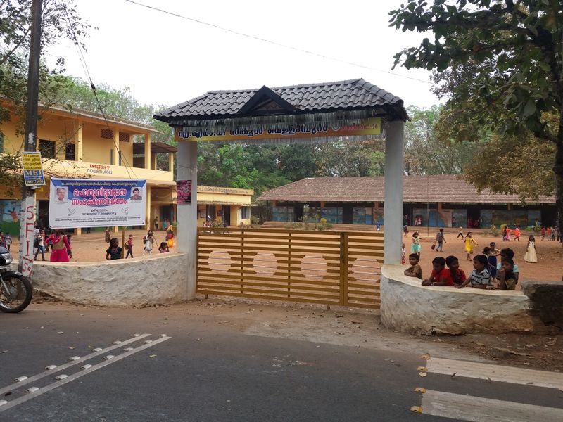 പ്രമാണം:Vellampuram-2.jpg