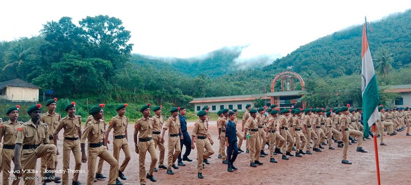 പ്രമാണം:12045 KGD Independence1.jpeg