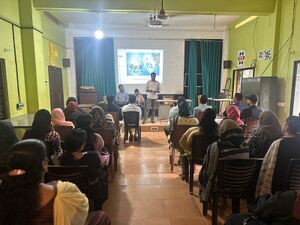 16008-little kites-orientation 3.jpeg