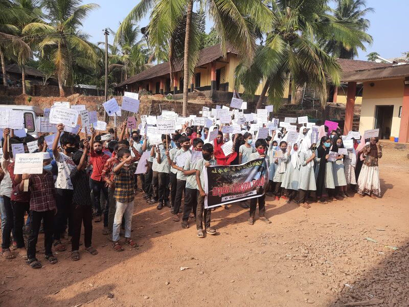 പ്രമാണം:19882.22.jpg
