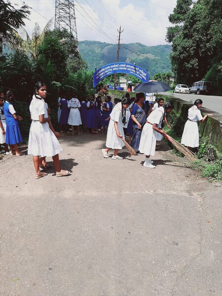 പ്രമാണം:29040-JRC Activites-2.jpg