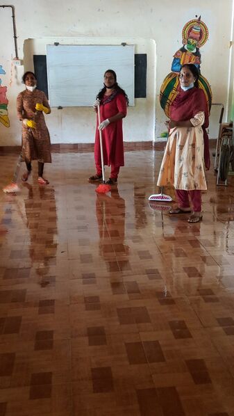 പ്രമാണം:35230 104.jpg