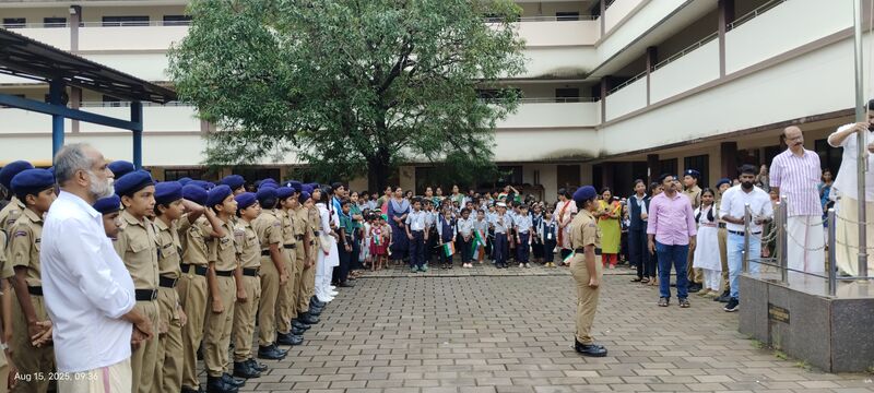 പ്രമാണം:12024-freedom day4.jpg