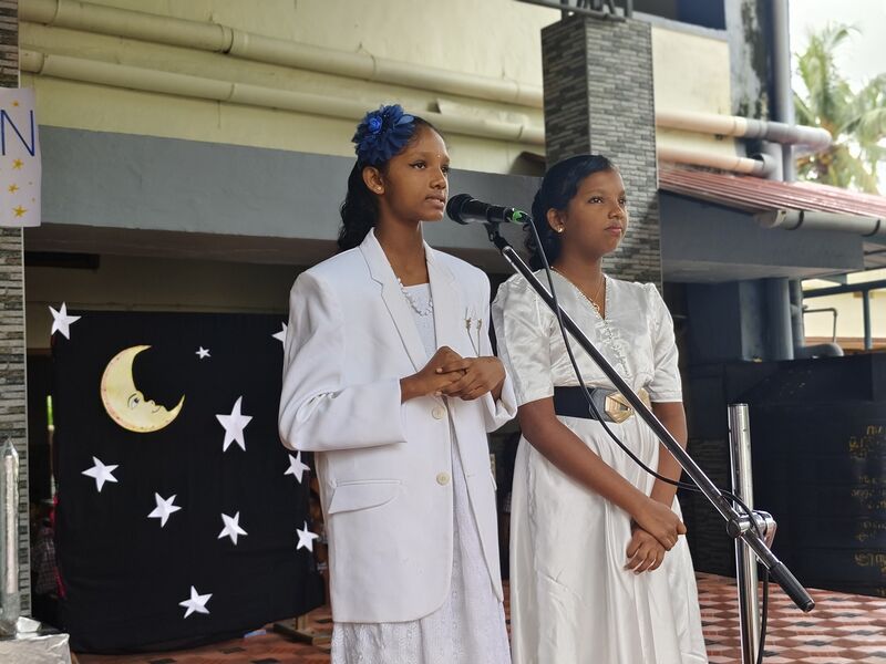 പ്രമാണം:26342 moonday2.jpg