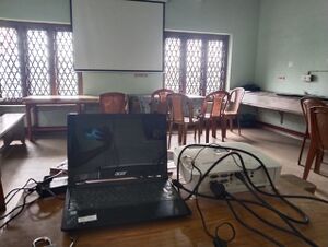 32042 COMPUTER LAB.jpg