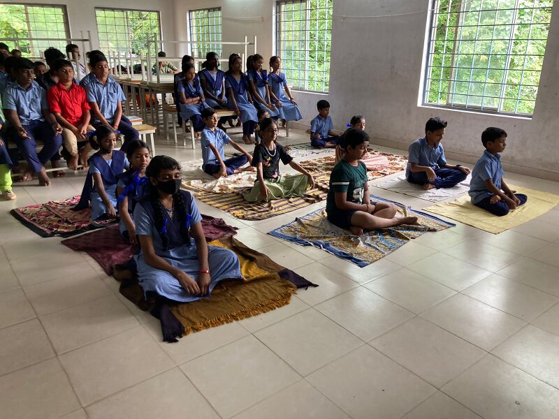 പ്രമാണം:33027 yoga2.jpeg