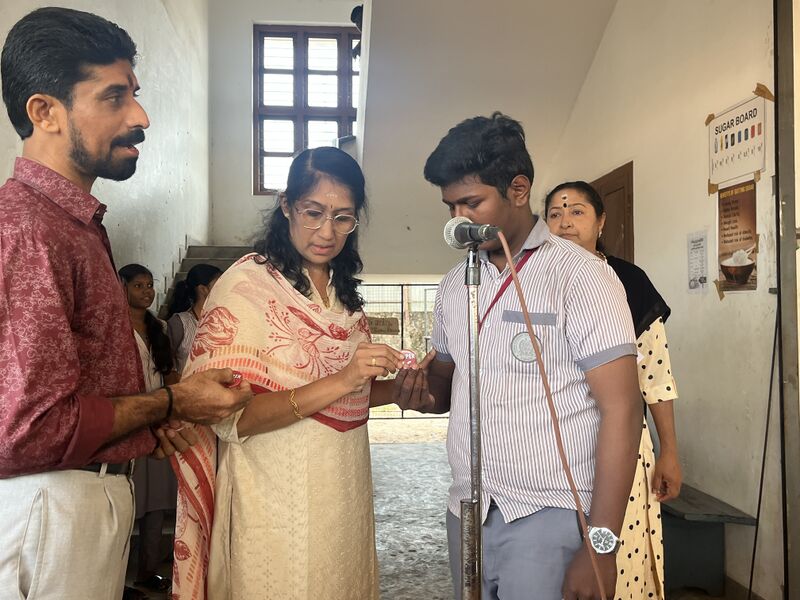 പ്രമാണം:35050 a7.jpg