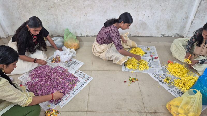 പ്രമാണം:42042 0nam 2025 5.jpg