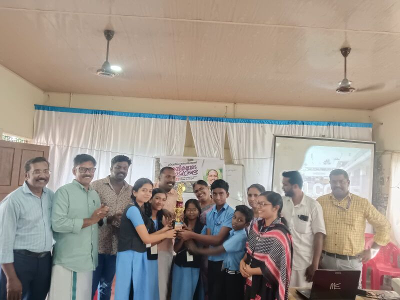 പ്രമാണം:42356 harithasabha second.jpg