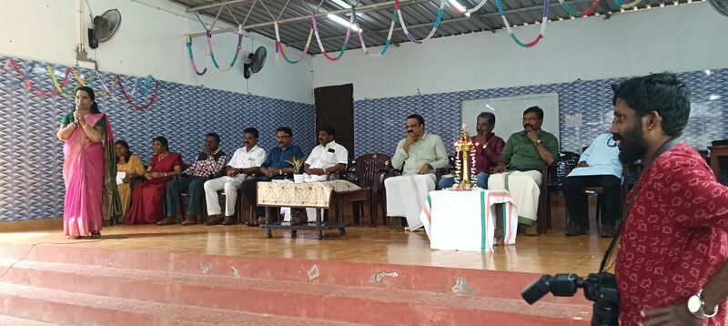 പ്രമാണം:43237 VD1.jpg