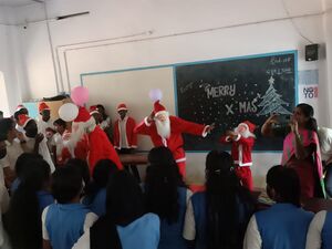 44018 christmas 4.jpg