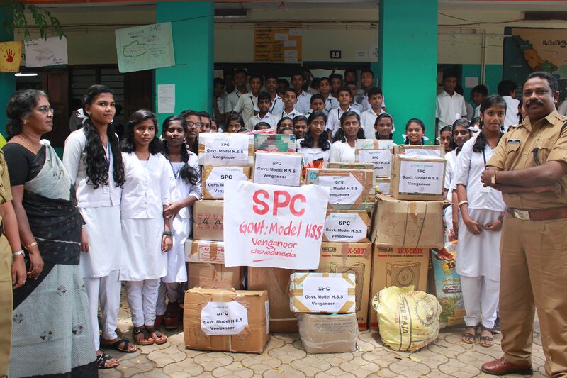 പ്രമാണം:44050 19 i6.jpeg