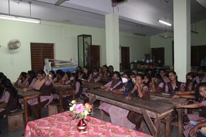 44055 ss club meeting1.resized.JPG