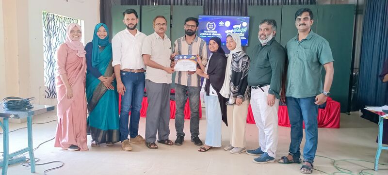 പ്രമാണം:Drcmlp-reel-nov15-37.jpg