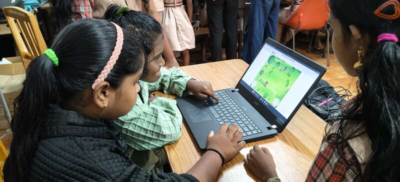 പ്രമാണം:LK ONAM 2025 1.jpg