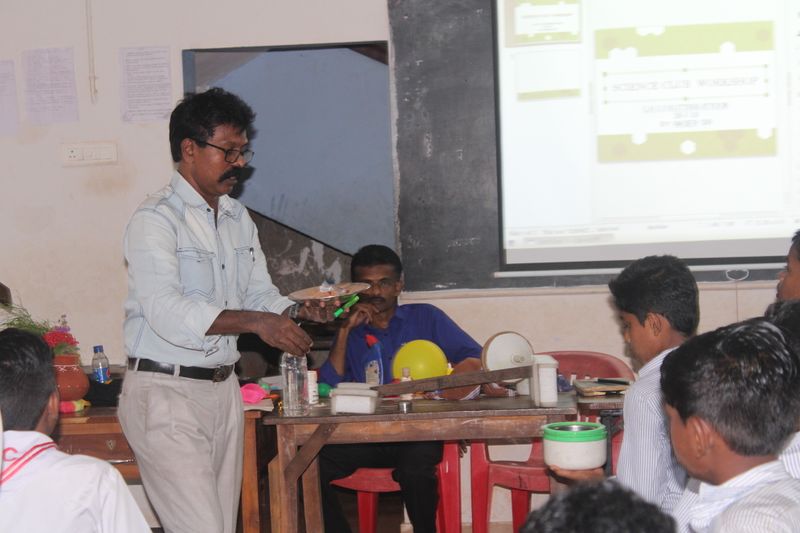 പ്രമാണം:Science club.JPG