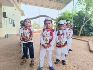 12325BUNNIS SHISHU DINAM .jpg