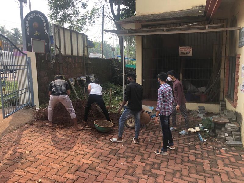 പ്രമാണം:13075 190.jpeg