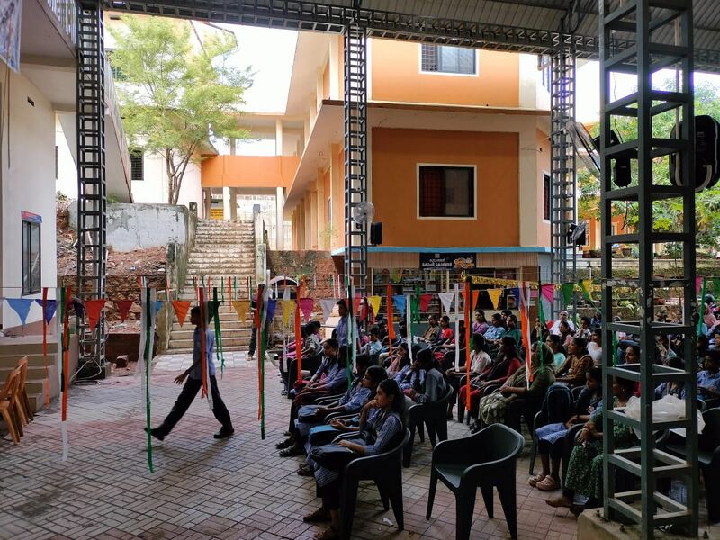 പ്രമാണം:14017 prave1111.jpg