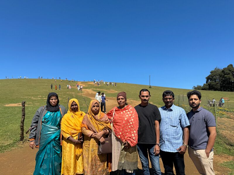 പ്രമാണം:19009-STUDY TOUR -OOTY -2.jpg