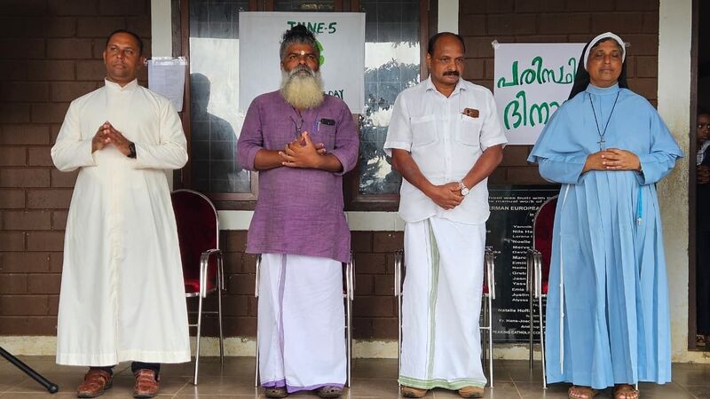 പ്രമാണം:30017 June5.jpg