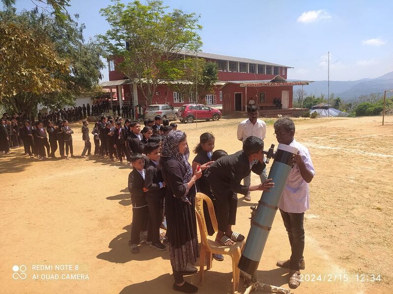 പ്രമാണം:30084 Science Class 3.jpg