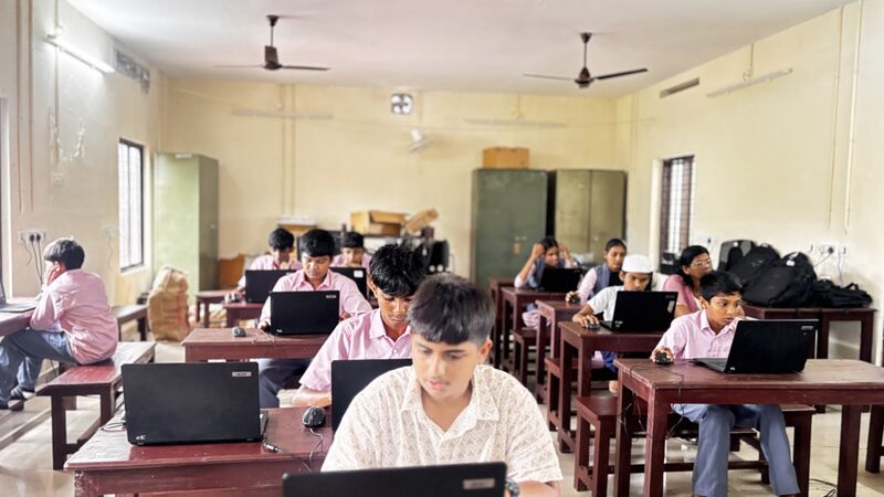 പ്രമാണം:34044-GHSM-JUNE5-2026LK-POSTERMAKING6.jpeg
