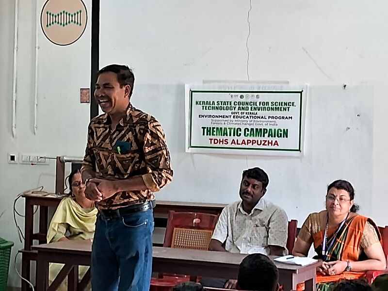 പ്രമാണം:35013 ec 1.jpg