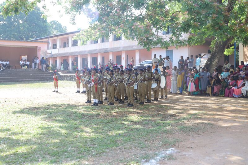 പ്രമാണം:39001 SPC Band.jpg