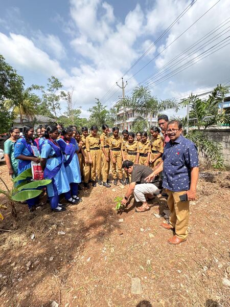 പ്രമാണം:39006paristhithi dinam2.jpg