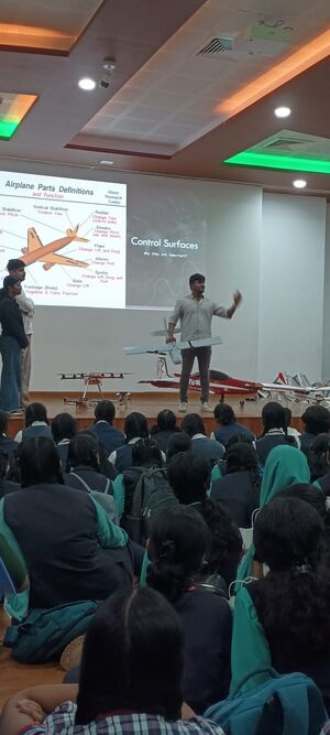 42042 IIST VISIT111.jpg