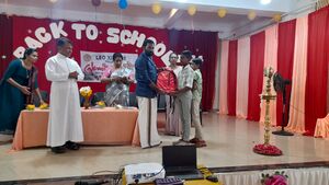 44011 PRAVESANOTSAVAM 8 2024-25.jpg